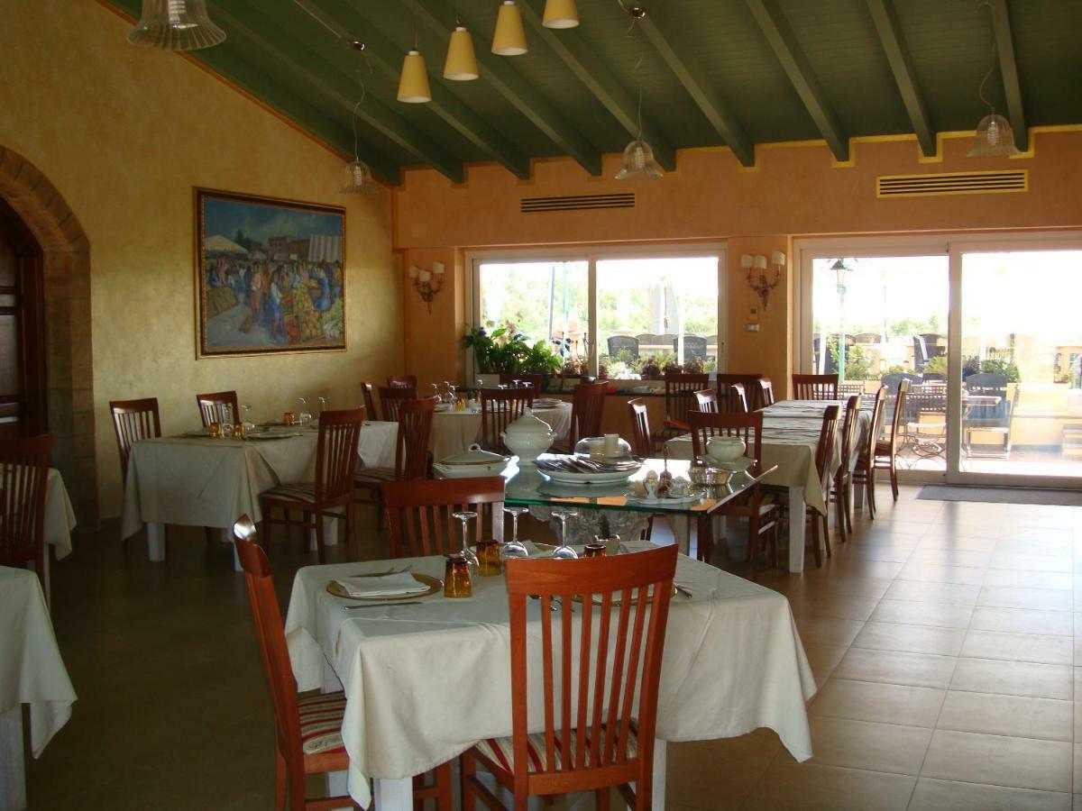Country Resort Capo Nieddu サンタ・カテリーナ エクステリア 写真