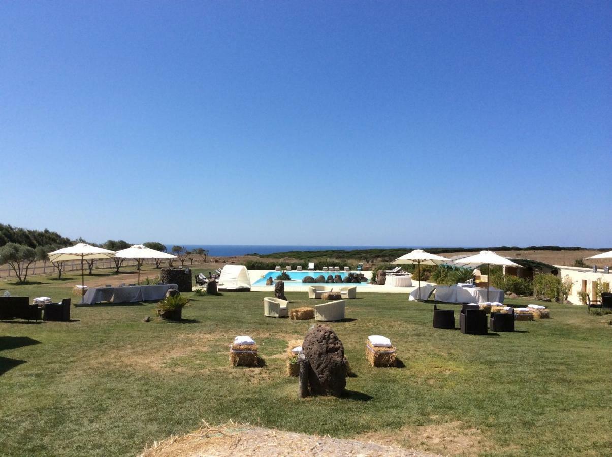 Country Resort Capo Nieddu サンタ・カテリーナ エクステリア 写真