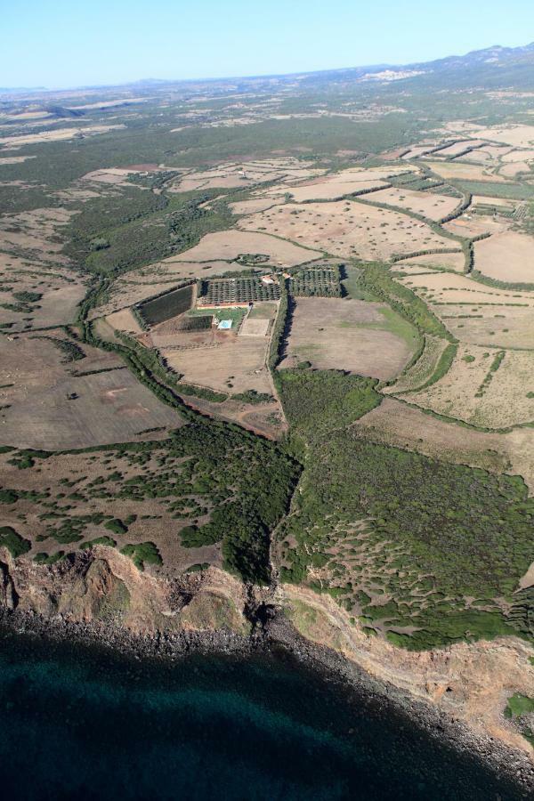 Country Resort Capo Nieddu サンタ・カテリーナ エクステリア 写真